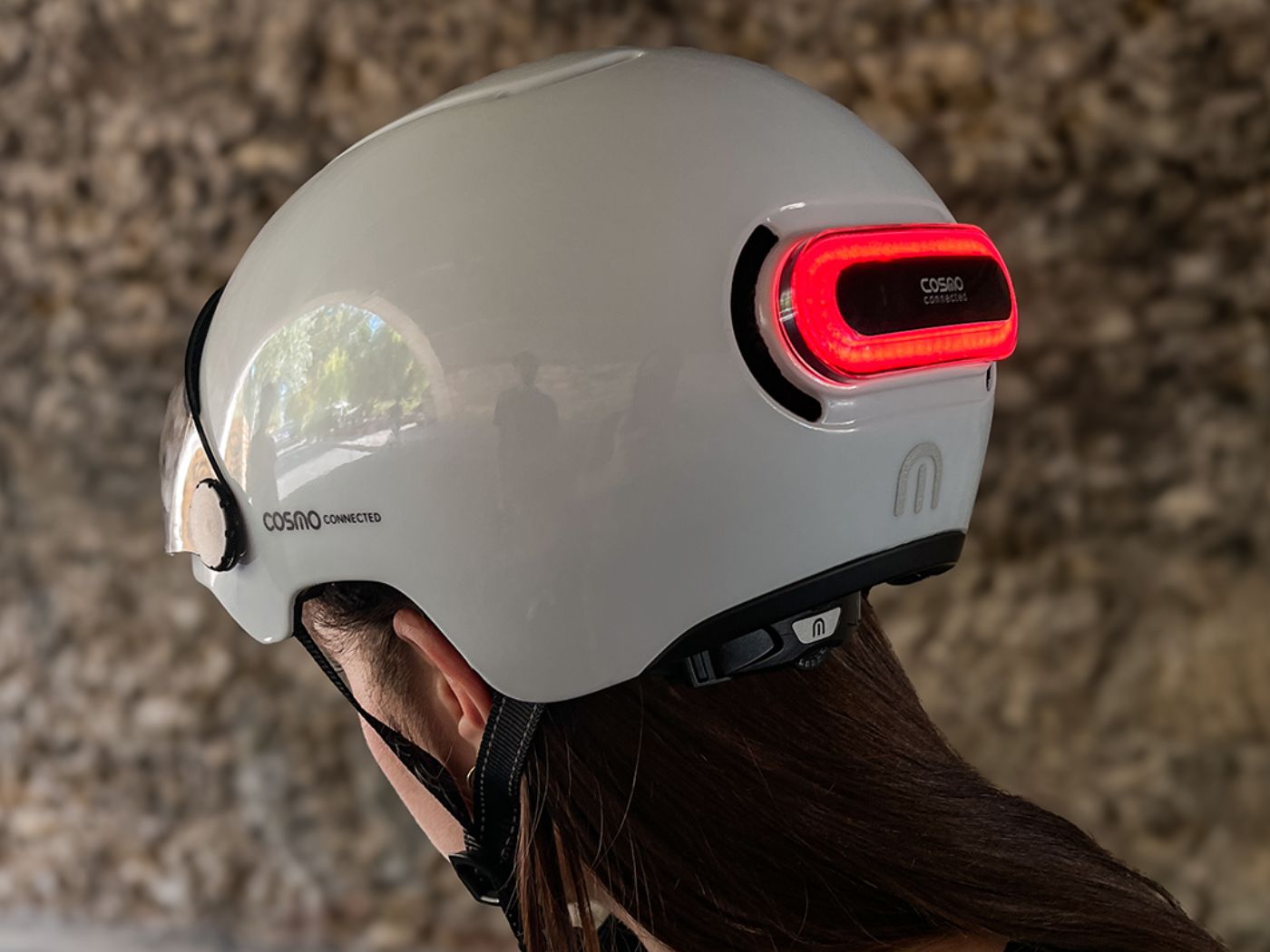 BRIUERG Lumière LED pour casque, feu de freinage pour casque de moto, rechargeable, lumière d'avertissement de sécurité rouge pour la nuit BRIUERG Lumière LED pour casque, feu de freinage pour casque de moto, rechargeable, lumière d'avertissement de sécurité rouge pour la nuit