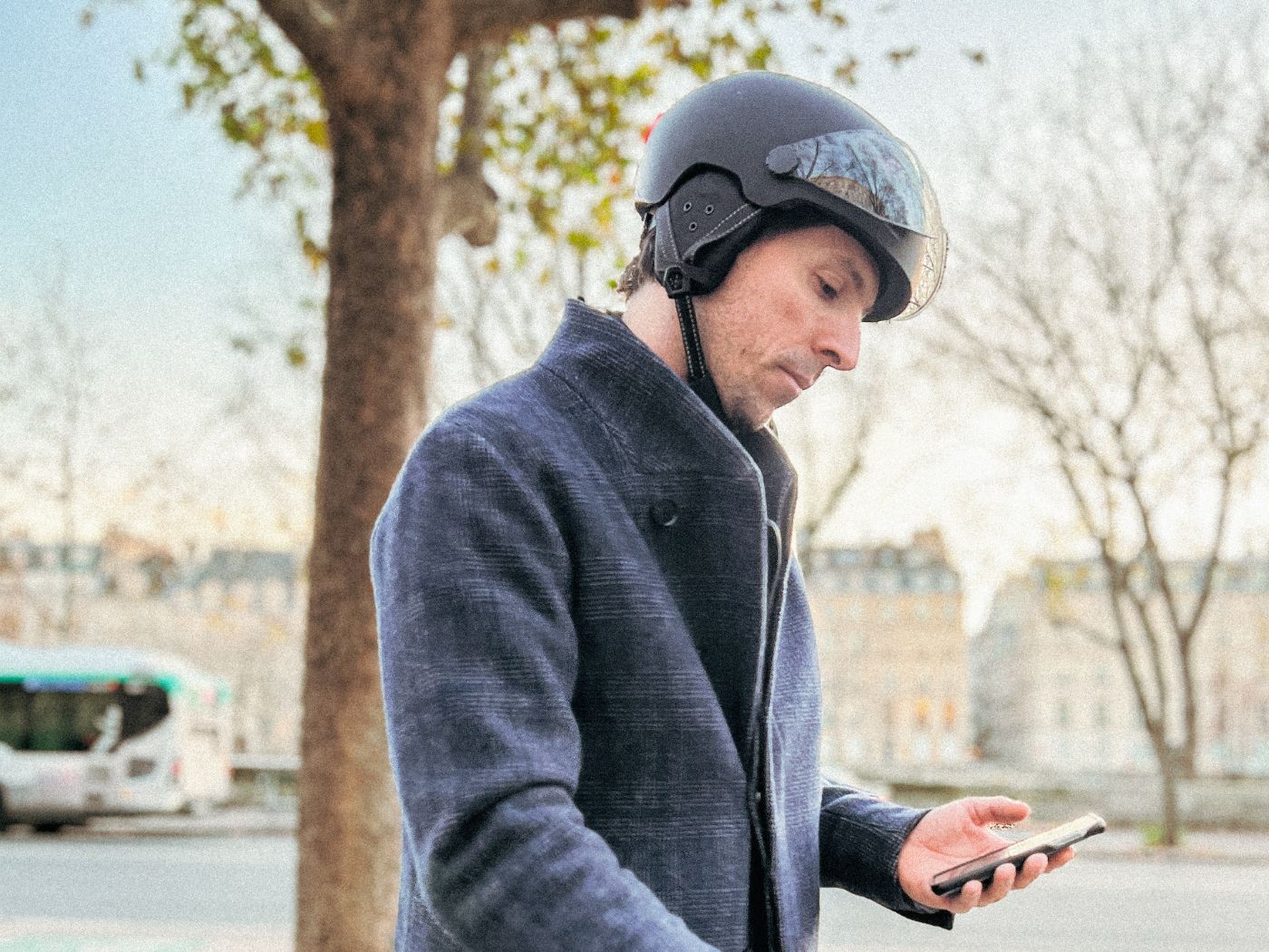 City 4 Reflex - Casque de ville léger pour hommes et femmes City 4 Reflex - Casque de ville léger pour hommes et femmes