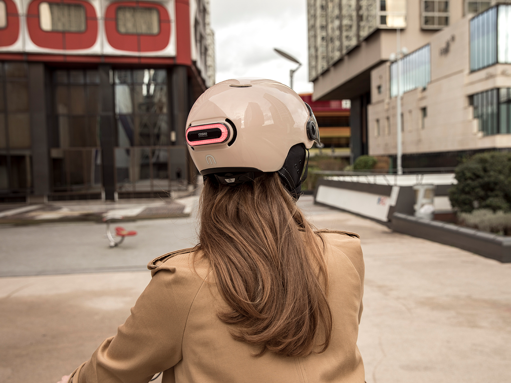 Casque de velo style roulez protege tout en etant a la mode